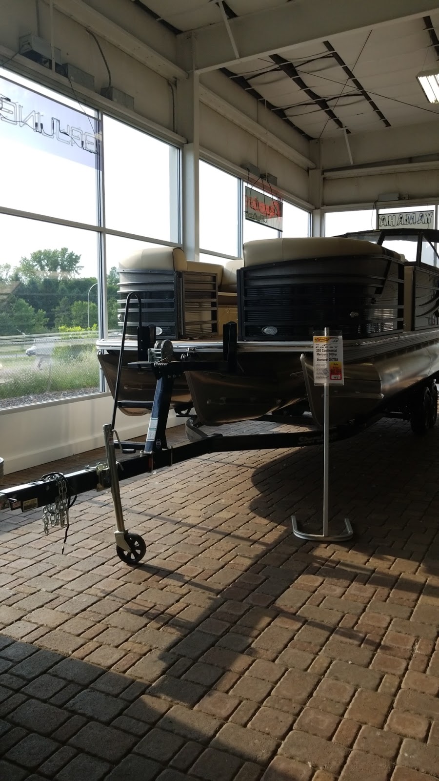 Hallberg Marine | 26470 Fallbrook Ln, Wyoming, MN 55092, USA | Phone: (651) 462-4516