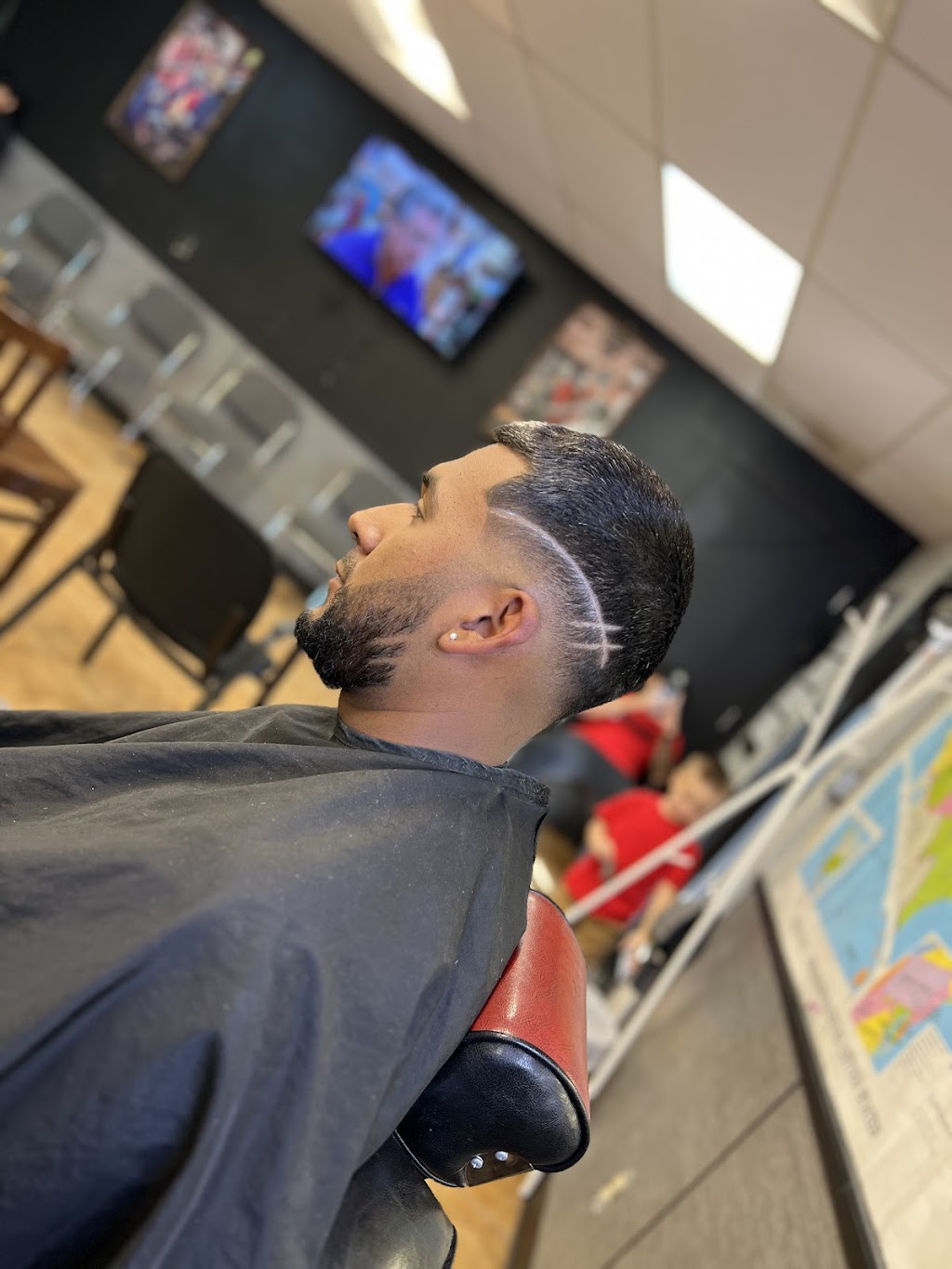 One Stop Barber Shop | 5618 E Skyline Dr, San Tan Valley, AZ 85140, USA | Phone: (480) 987-1337