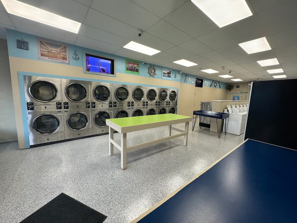 Meyers Lake Coin Laundry | 1130 Wertz Ave NW, Canton, OH 44708, USA | Phone: (330) 685-7689
