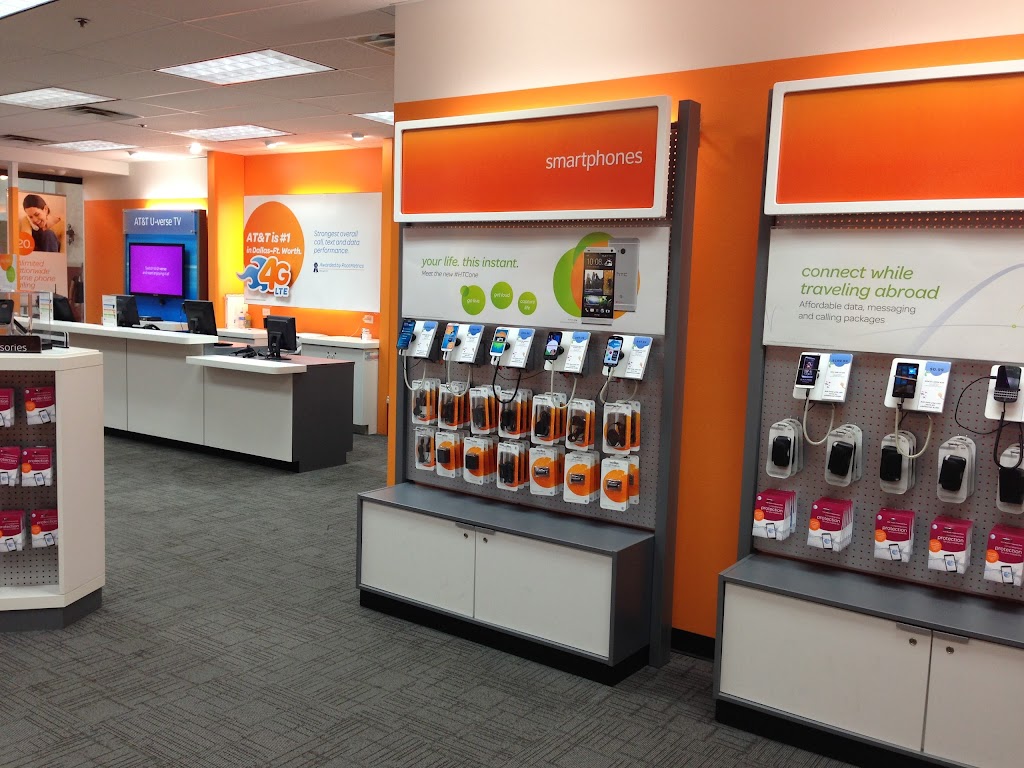 AT&T Store | 3000 Grapevine Mills Pkwy Ste #120, Grapevine, TX 76051, USA | Phone: (972) 355-6074