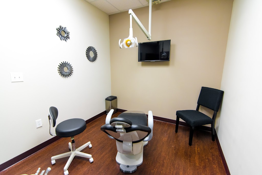 Ideal Dental Lakewood | 7331 Gaston Ave Ste 160, Dallas, TX 75214, USA | Phone: (214) 320-9999