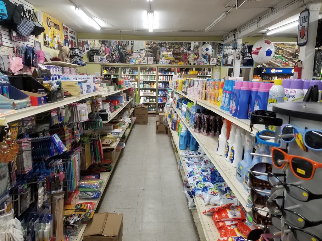 Universal Grocery | 7511 S Central Ave, Los Angeles, CA 90001, USA | Phone: (323) 582-2464
