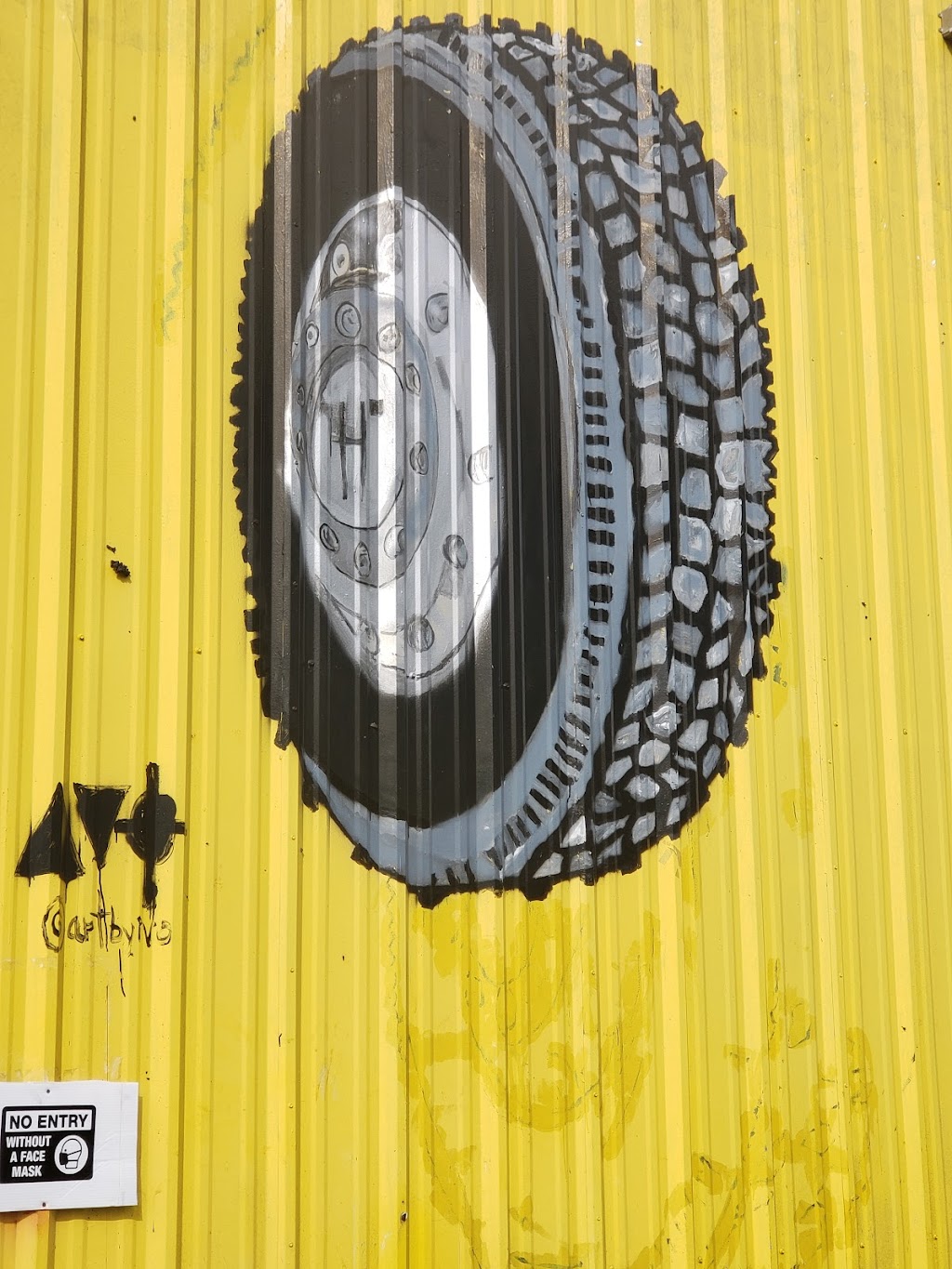 El Compy Tires Shop | Goulds, FL 33170, USA | Phone: (305) 257-5195