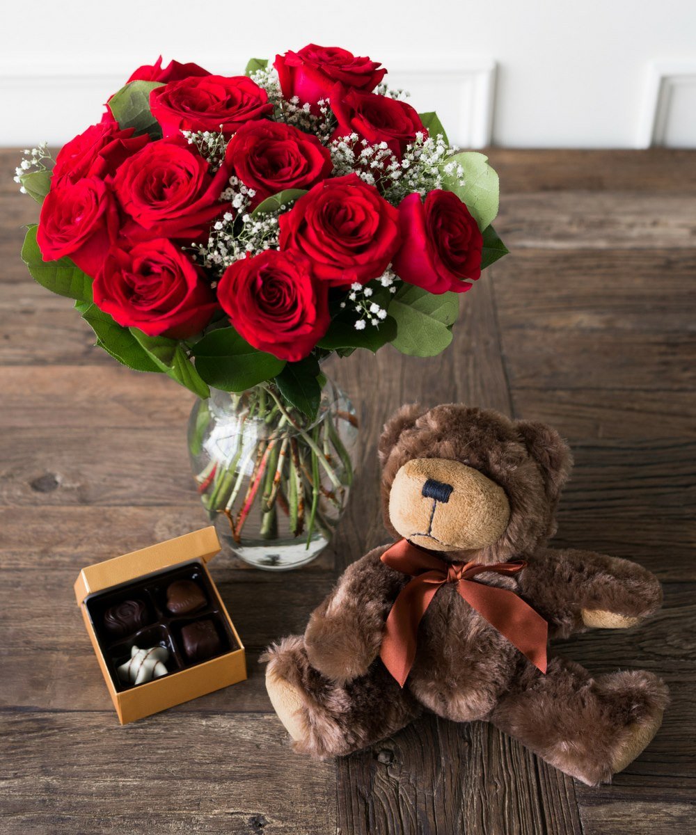 Romulus Flowers & Gifts | 7563 Merriman Rd, Romulus, MI 48174, USA | Phone: (734) 722-6440