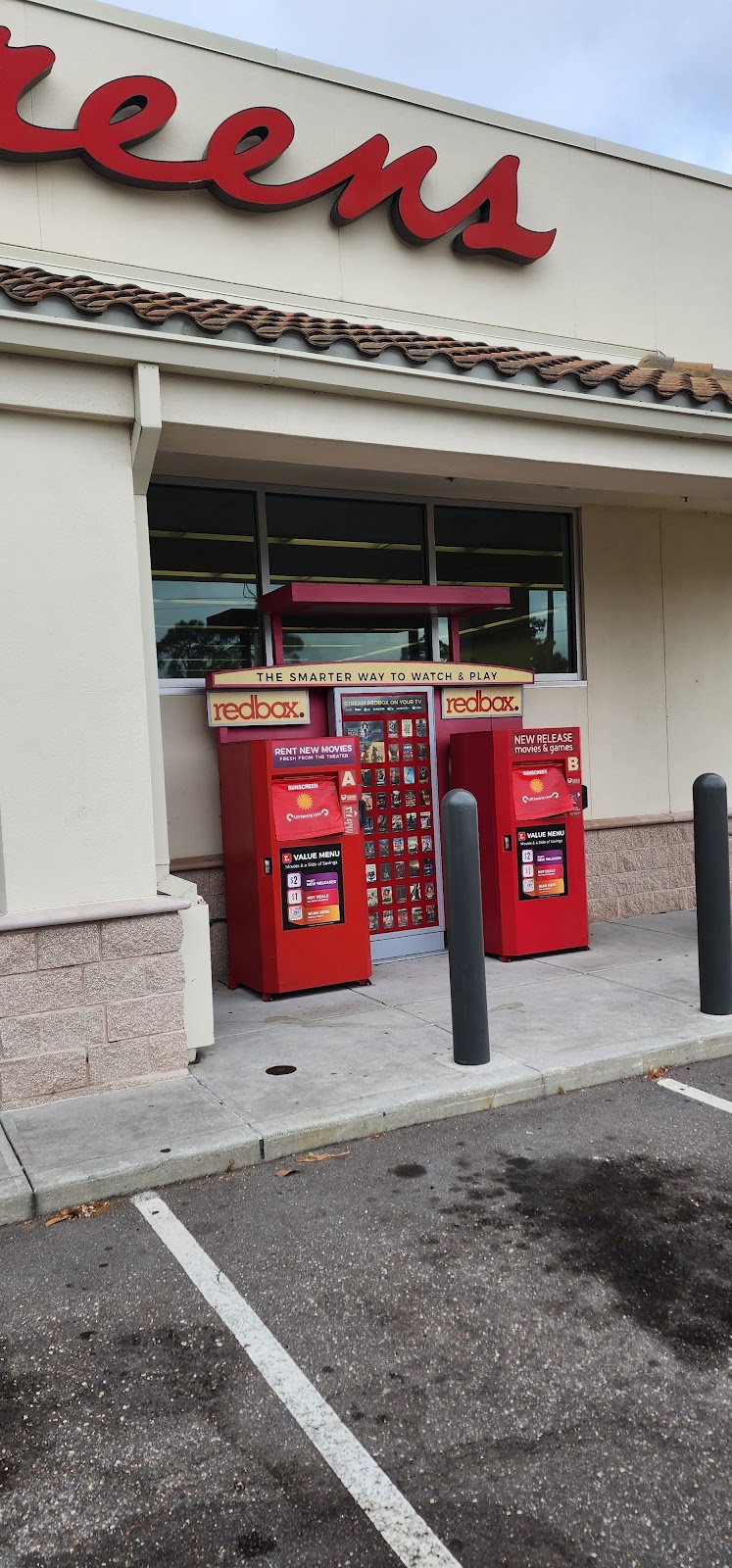 Redbox | 10427 Big Bend Rd, Riverview, FL 33578, USA | Phone: (866) 733-2693