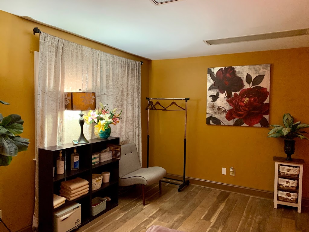 Li Reflexology Parlor | 901 Kildaire Farm Rd a1, Cary, NC 27511, USA | Phone: (984) 465-4095