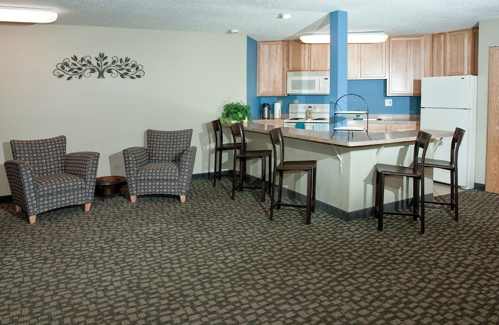 Woodridge Apartments | 3255 Coachman Rd, Eagan, MN 55121, USA | Phone: (651) 452-8954