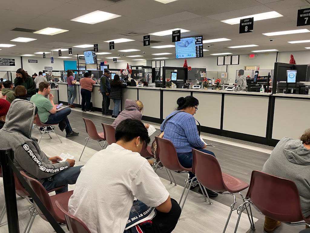 Newhall DMV | 24427 Newhall Ave, Newhall, CA 91321, USA | Phone: (800) 777-0133