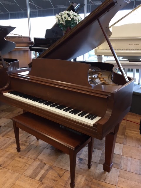 Frank & Camilles Piano Superstore | 214 Glen Cove Rd, Carle Place, NY 11514, USA | Phone: (516) 333-2811