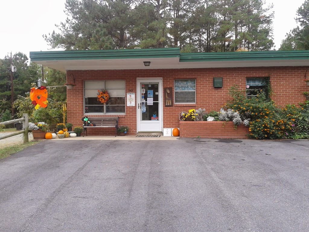 Tysor Veterinary Clinic | 1401 N 2nd Ave, Siler City, NC 27344, USA | Phone: (919) 742-3646