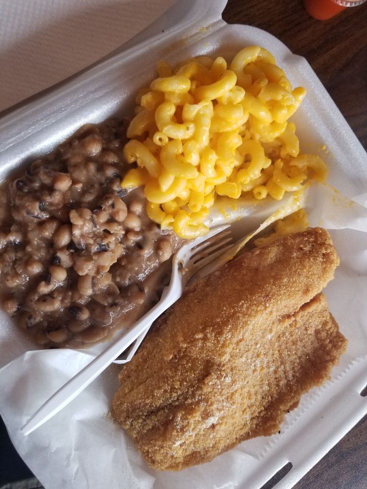 Mama Ann’s Soulfood | 520 Rice St, St Paul, MN 55103, USA | Phone: (651) 222-6223