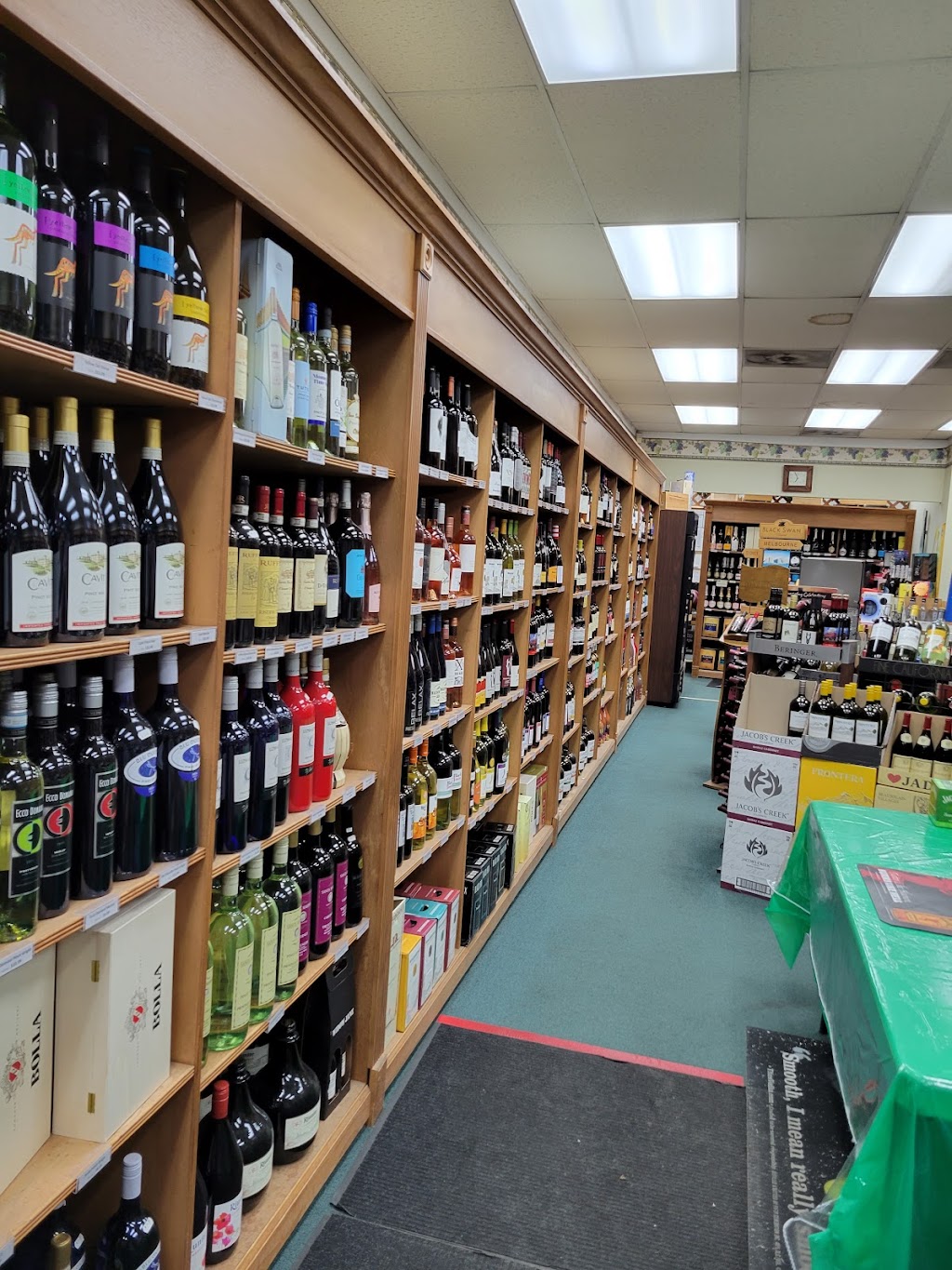 Newbridge Wines & Spirits Corporation | 703 N Newbridge Rd, Levittown, NY 11756, USA | Phone: (516) 942-7673