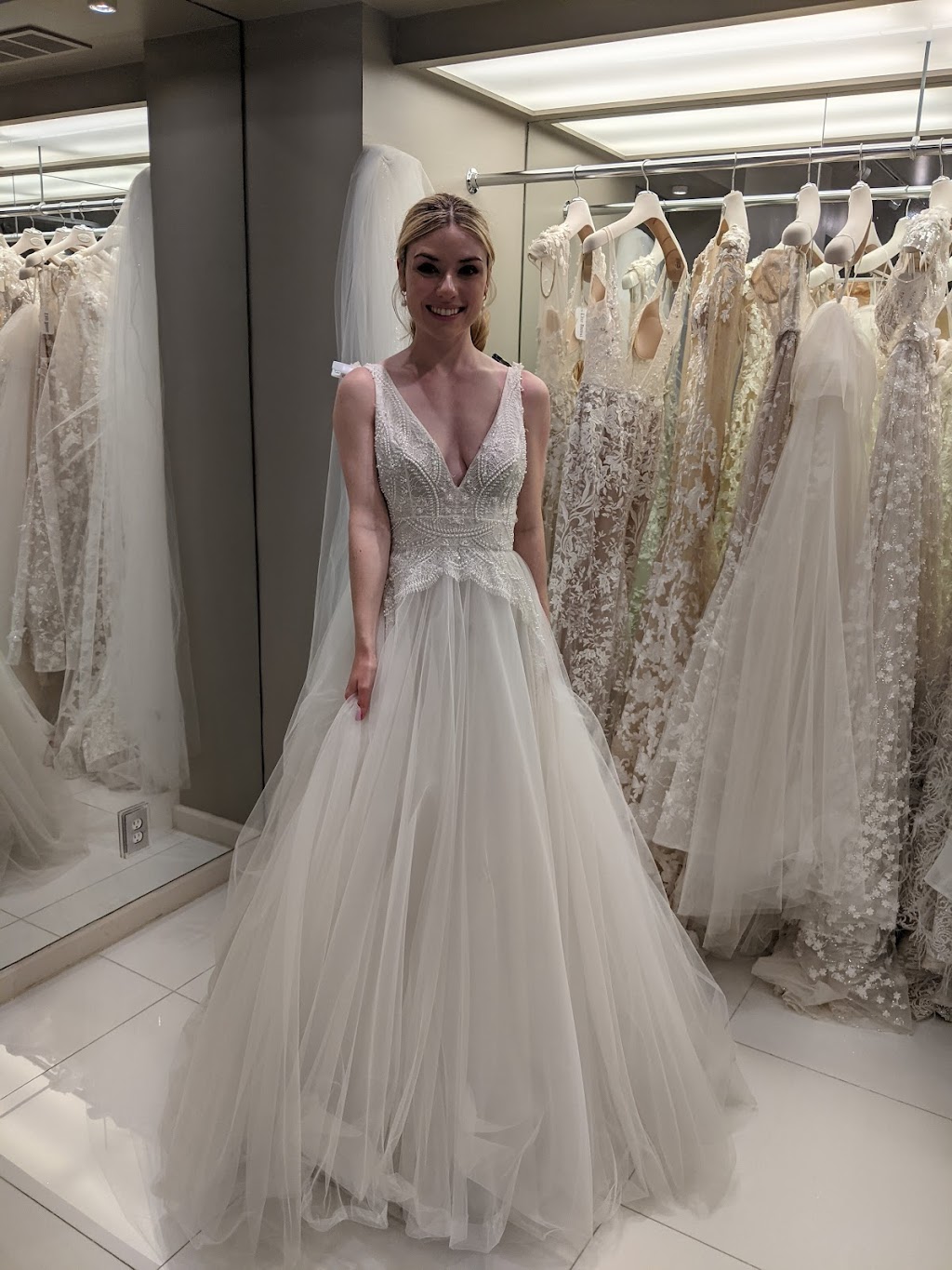 LFay Bridal | 215 E 58th St, New York, NY 10022, USA | Phone: (212) 671-1051