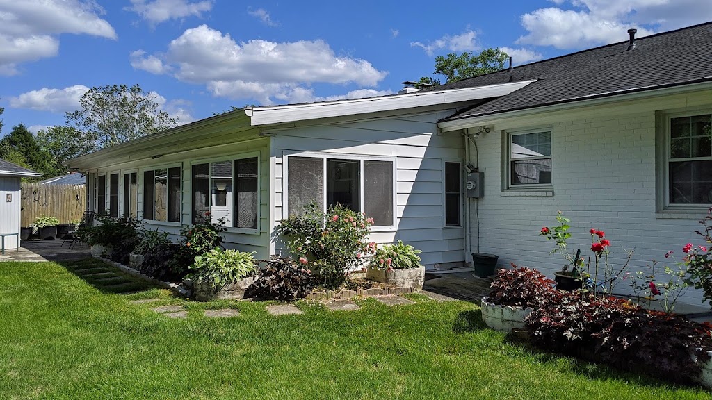 Montgomery Eldercare at Beaumont Road | 517 Beaumont Rd, Silver Spring, MD 20904, USA | Phone: (301) 655-1978