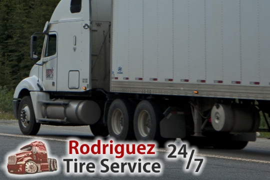 Rodriguez Tire Service | 1609 Medina Ave, Zapata, TX 78076, USA | Phone: (956) 285-1058