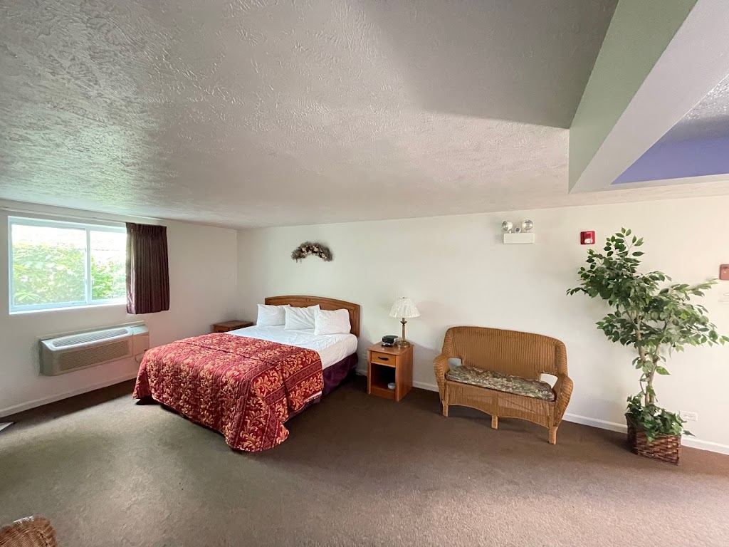 VIBE INN - WHIRLPOOL SUITES | 7307 Ogden Ave, Lyons, IL 60534, USA | Phone: (708) 442-5120