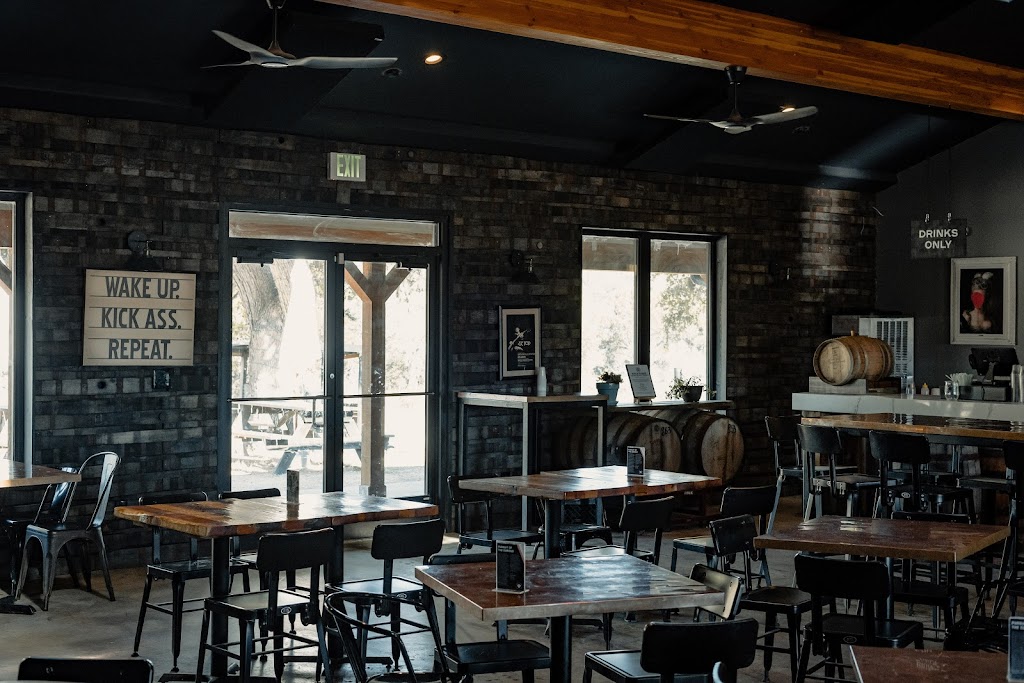 Alices Restaurant at Treaty Oak Distilling | 16604 Fitzhugh Rd, Dripping Springs, TX 78620, USA | Phone: (512) 400-4023