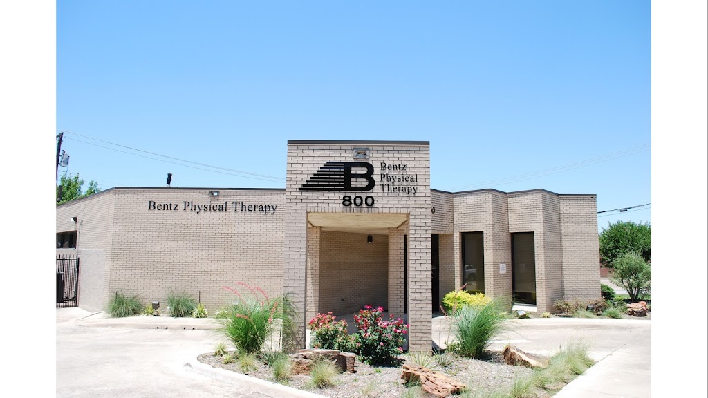 Bentz Physical Therapy - health  | Photo 1 of 10 | Address: 800 Hemphill St, Fort Worth, TX 76104, USA | Phone: (817) 338-4220