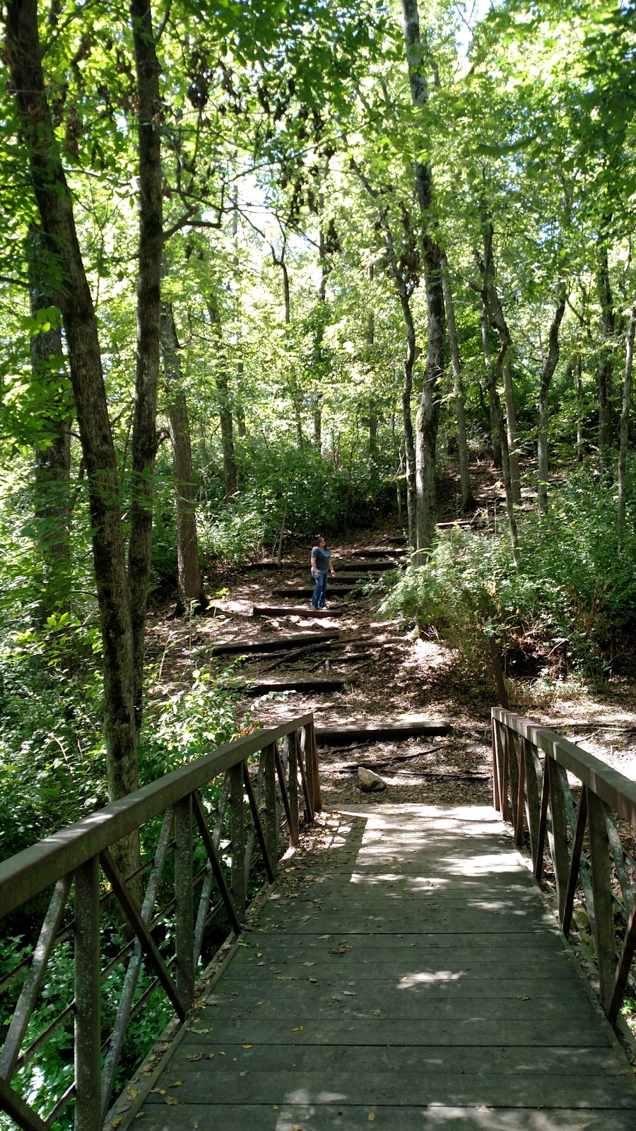 Ernie Miller Park & Nature Center | 909 North, KS-7, Olathe, KS 66061, USA | Phone: (913) 826-2800