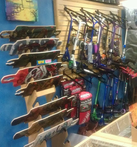 Surf - Skate & Bikinis | 7598 #B, Greenback Ln, Citrus Heights, CA 95610, USA | Phone: (916) 721-5000