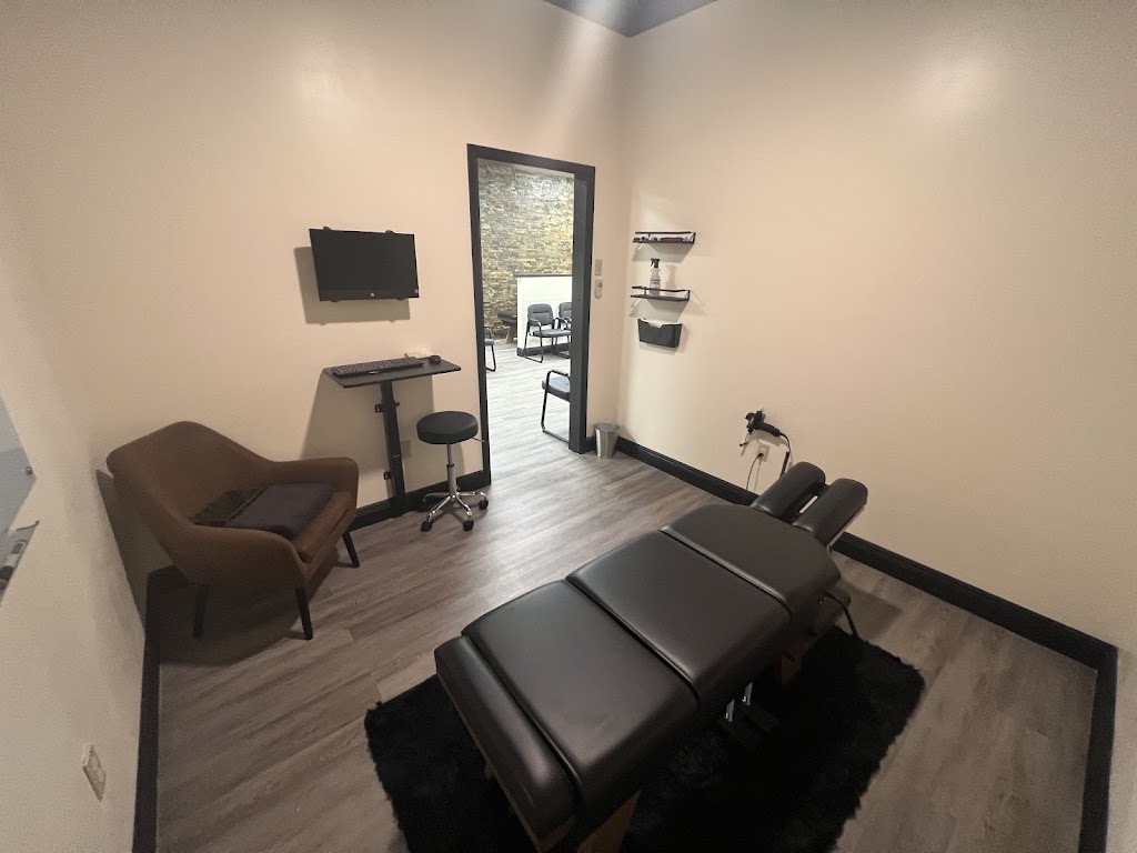 Chiro Studio | 2301 FL-524 Suite 180A, Cocoa, FL 32926, USA | Phone: (321) 305-5766