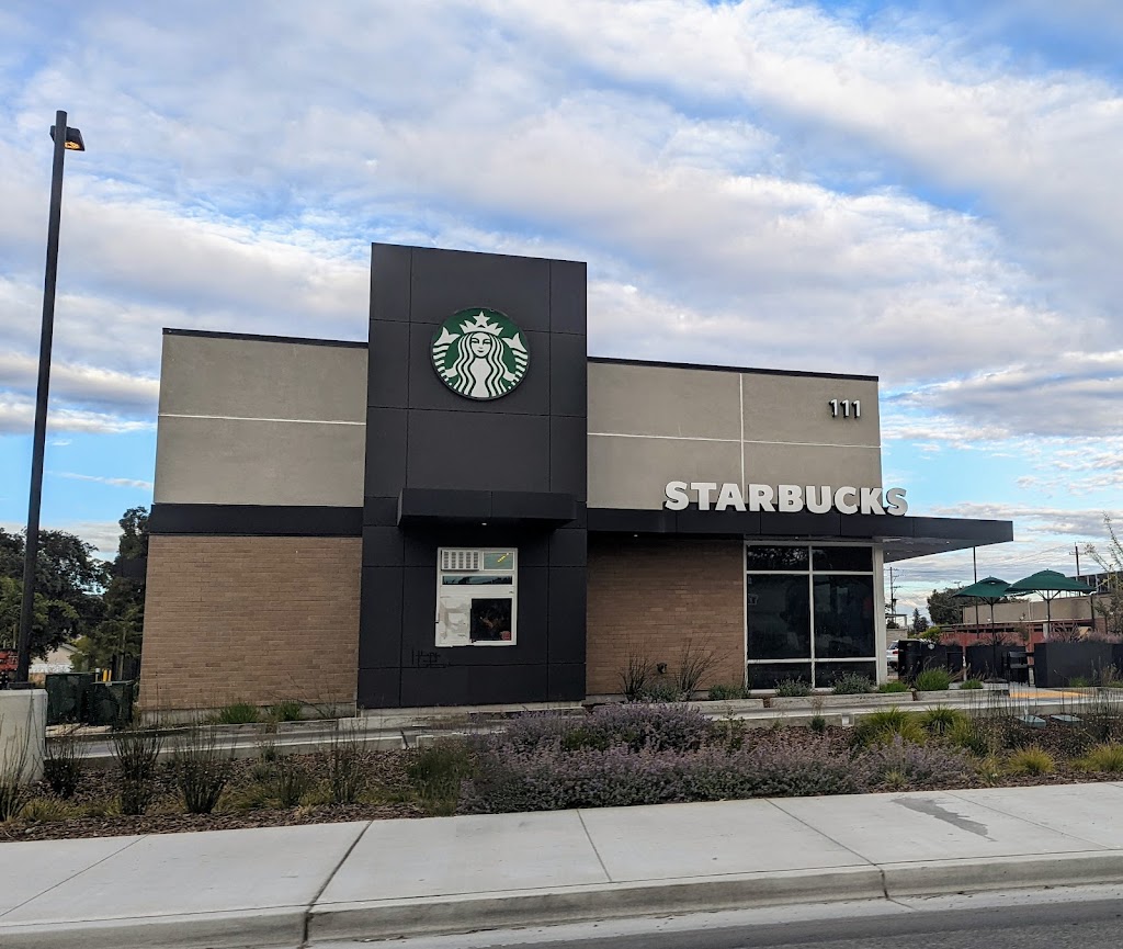 Starbucks | 111 San Felipe Rd, Hollister, CA 95023, USA | Phone: (831) 900-0209