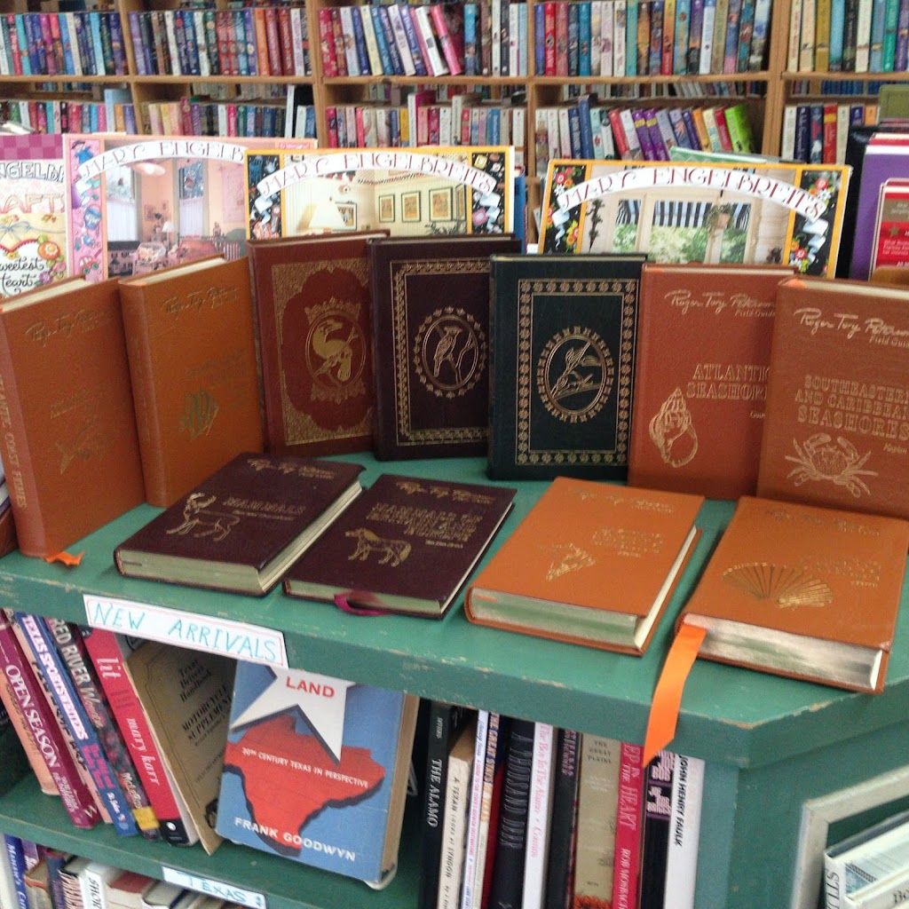 The Book Co. | 108 E Davis St, Mesquite, TX 75149, USA | Phone: (972) 285-8661