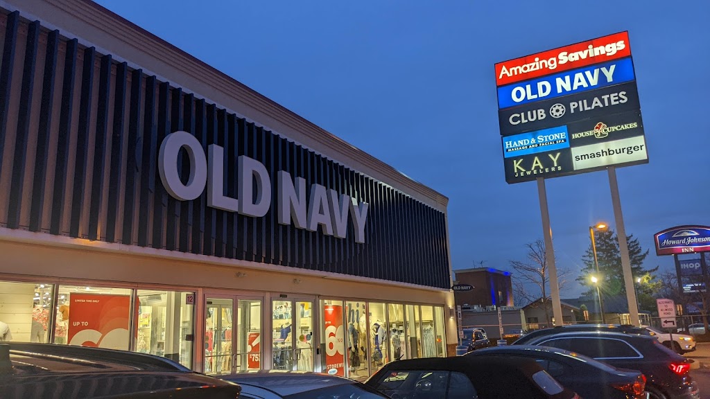 Old Navy | 225 Allwood Rd, Clifton, NJ 07012, USA | Phone: (973) 777-6392