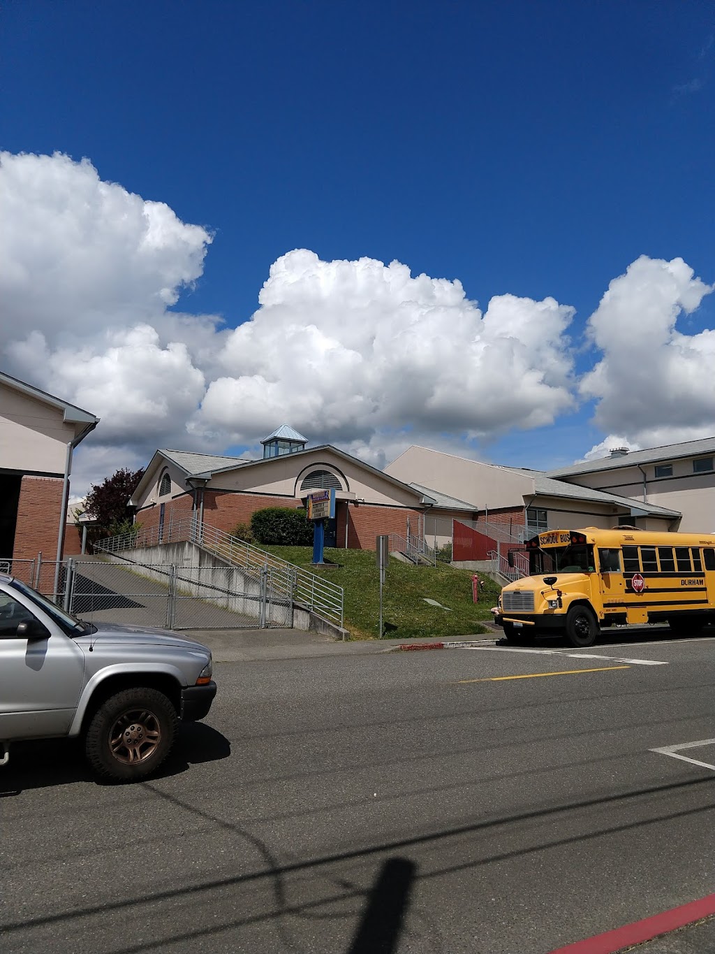 Whittier Elmentary School | 916 Oakes Ave, Everett, WA 98201, USA | Phone: (425) 385-4300