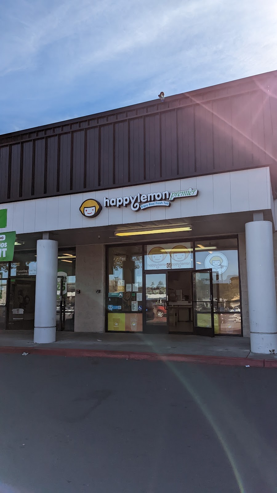 Happy Lemon | 699 Lewelling Blvd Ste 35, San Leandro, CA 94579, USA | Phone: (510) 918-3685