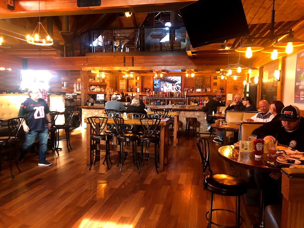 Village Taphouse & Grill | 1204 3rd St, Marysville, WA 98270, USA | Phone: (360) 659-2305