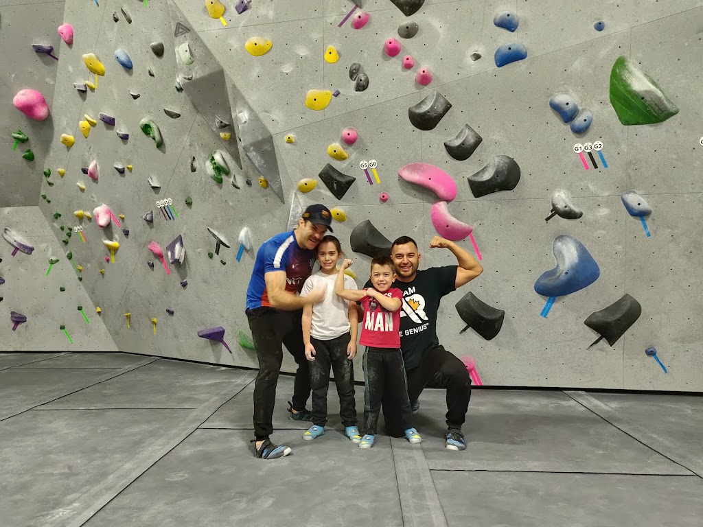 Gravity Climbing Gym - Niagara | 399 Vansickle Rd Unit 3, St. Catharines, ON L2S 3T4, Canada | Phone: (905) 988-6444