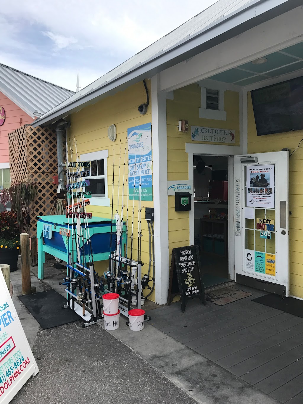 Bridge Street Bait Shop | 200 Bridge St, Bradenton Beach, FL 34217, USA | Phone: (941) 465-8624