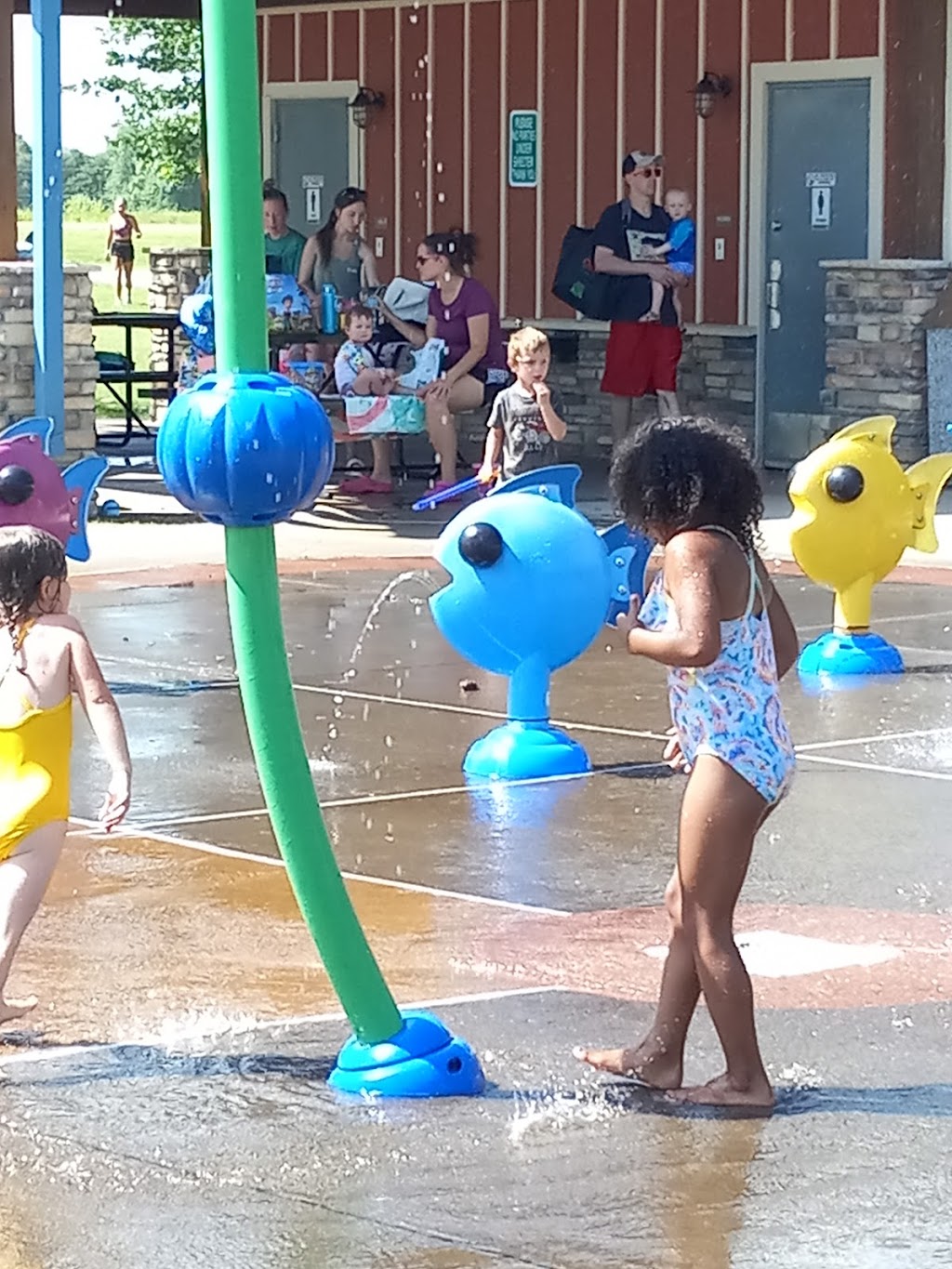 Claremore Lake Splash Pad | Claremore, OK 74017, USA | Phone: (918) 341-1238