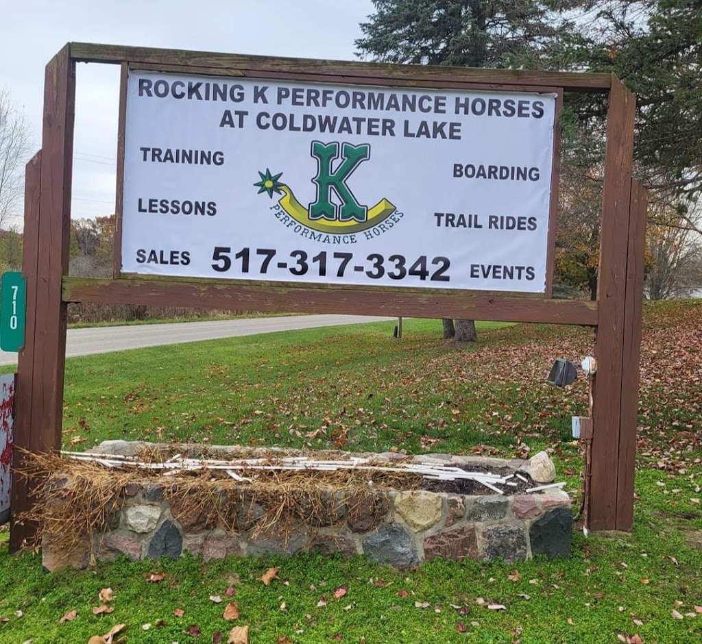 Coldwater Lake Stable | 710 Quimby Rd, Coldwater, MI 49036, USA | Phone: (517) 317-3342