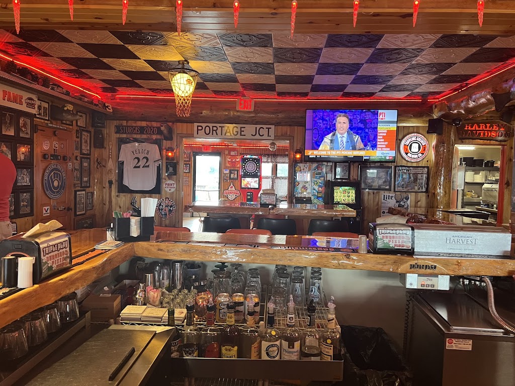 Triple Play Sports Bar and Grill | W12907 WI-16, Wisconsin Dells, WI 53965, USA | Phone: (608) 742-6955