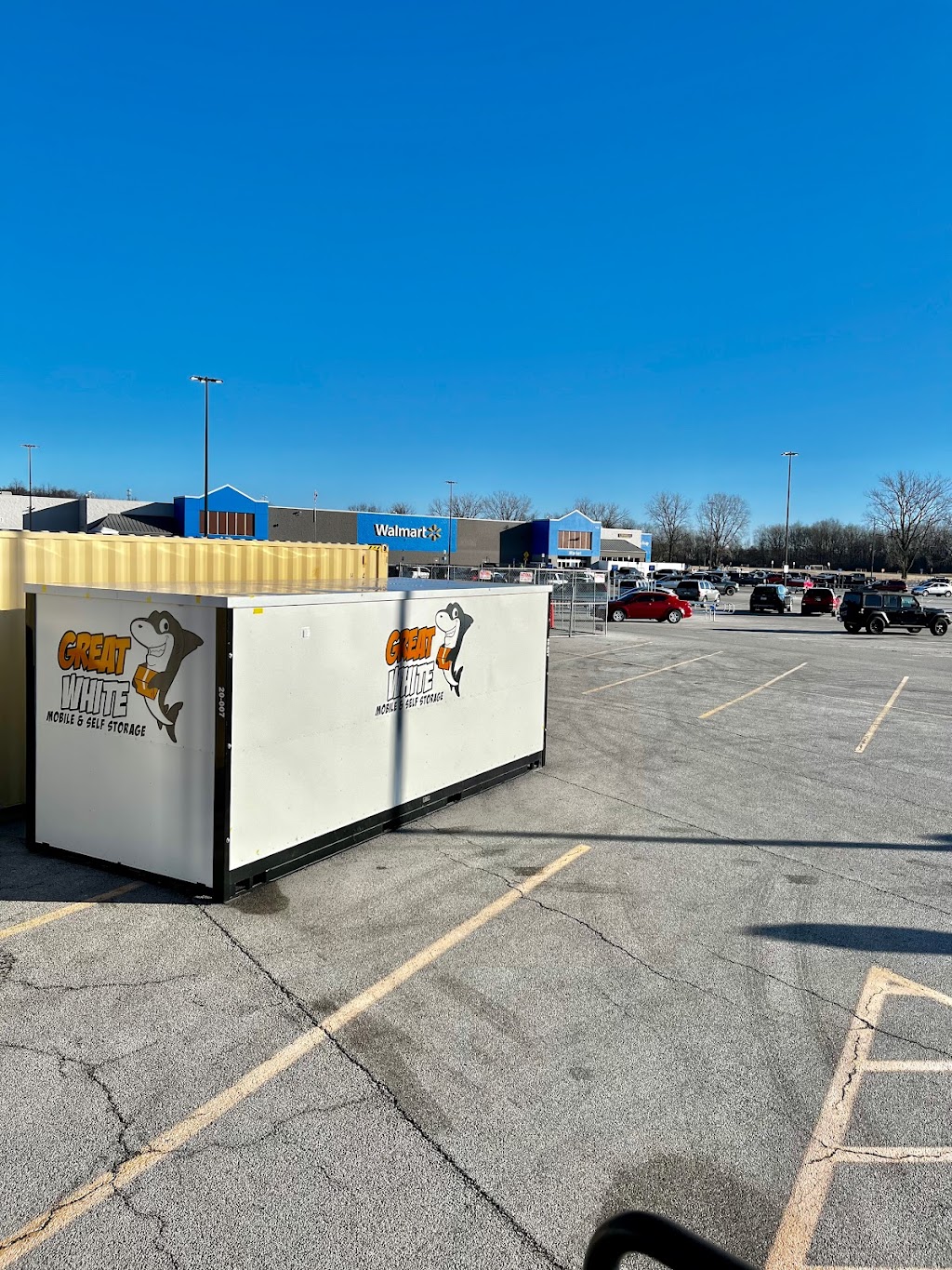 Great White Mobile & Self Storage | 5610 N Marr Rd, Columbus, IN 47203, USA | Phone: (812) 390-4944