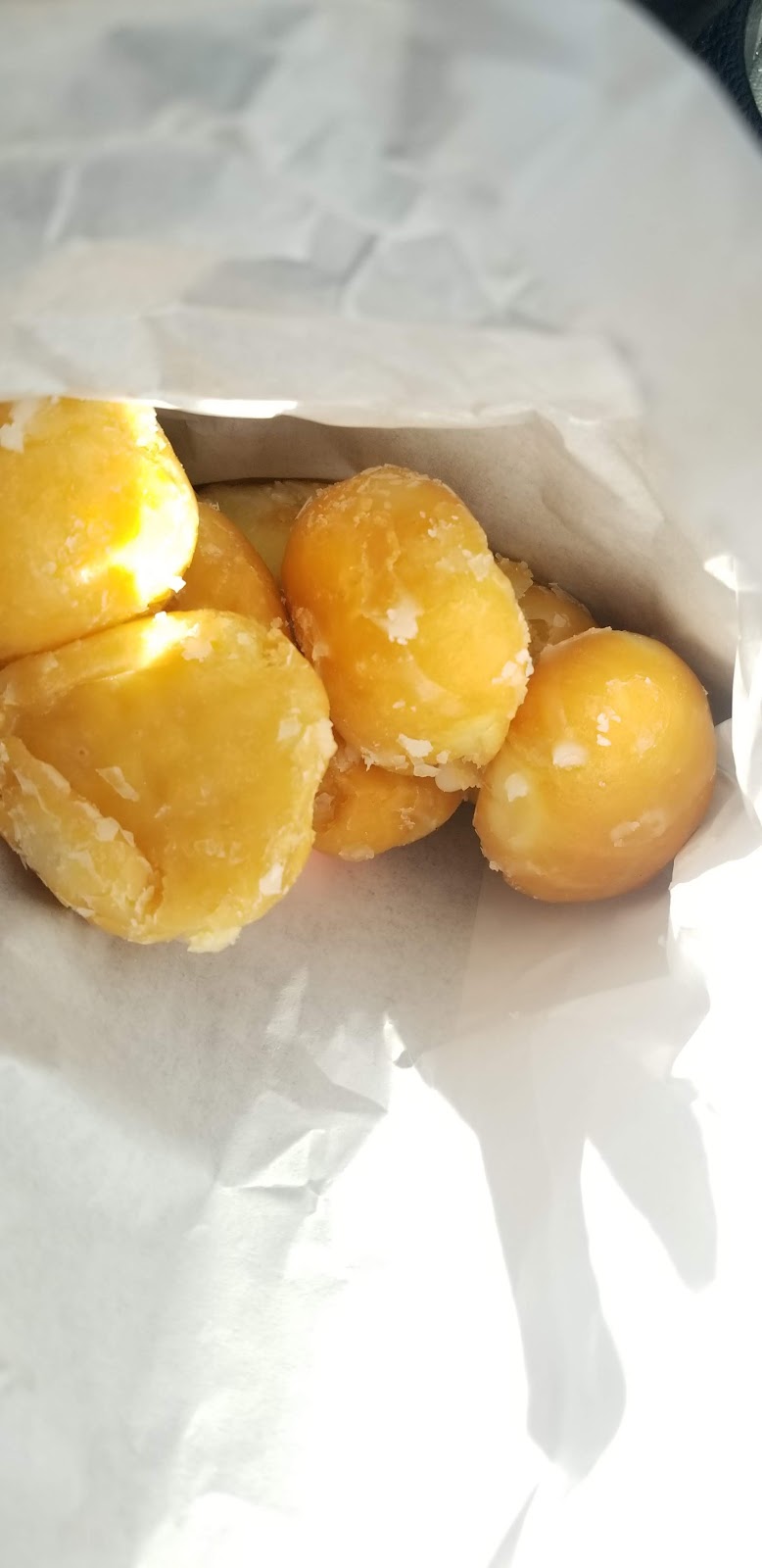 Golden Donut | 1531 W Mission Rd STE E, San Marcos, CA 92069, USA | Phone: (760) 471-0999