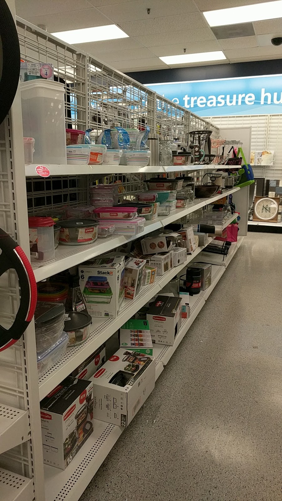 Ross Dress for Less | 8813 JW Clay Blvd, Charlotte, NC 28262, USA | Phone: (704) 510-0201