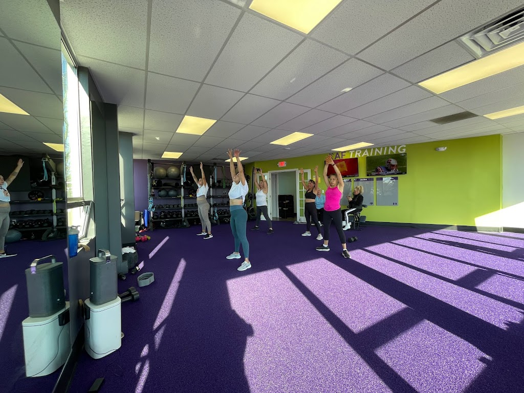 Anytime Fitness Stamford | 838 High Ridge Rd, Stamford, CT 06905, USA | Phone: (203) 388-8320