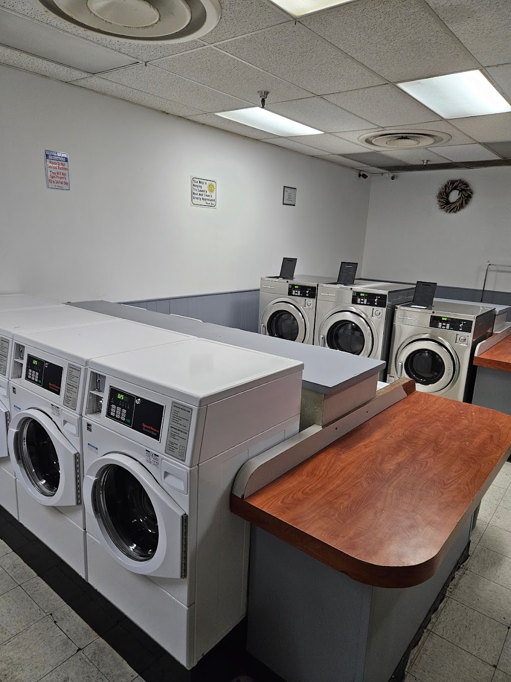 BrightN Clean Laundromat | 5200 Mowry Ave, Fremont, CA 94538, USA | Phone: (510) 377-5758