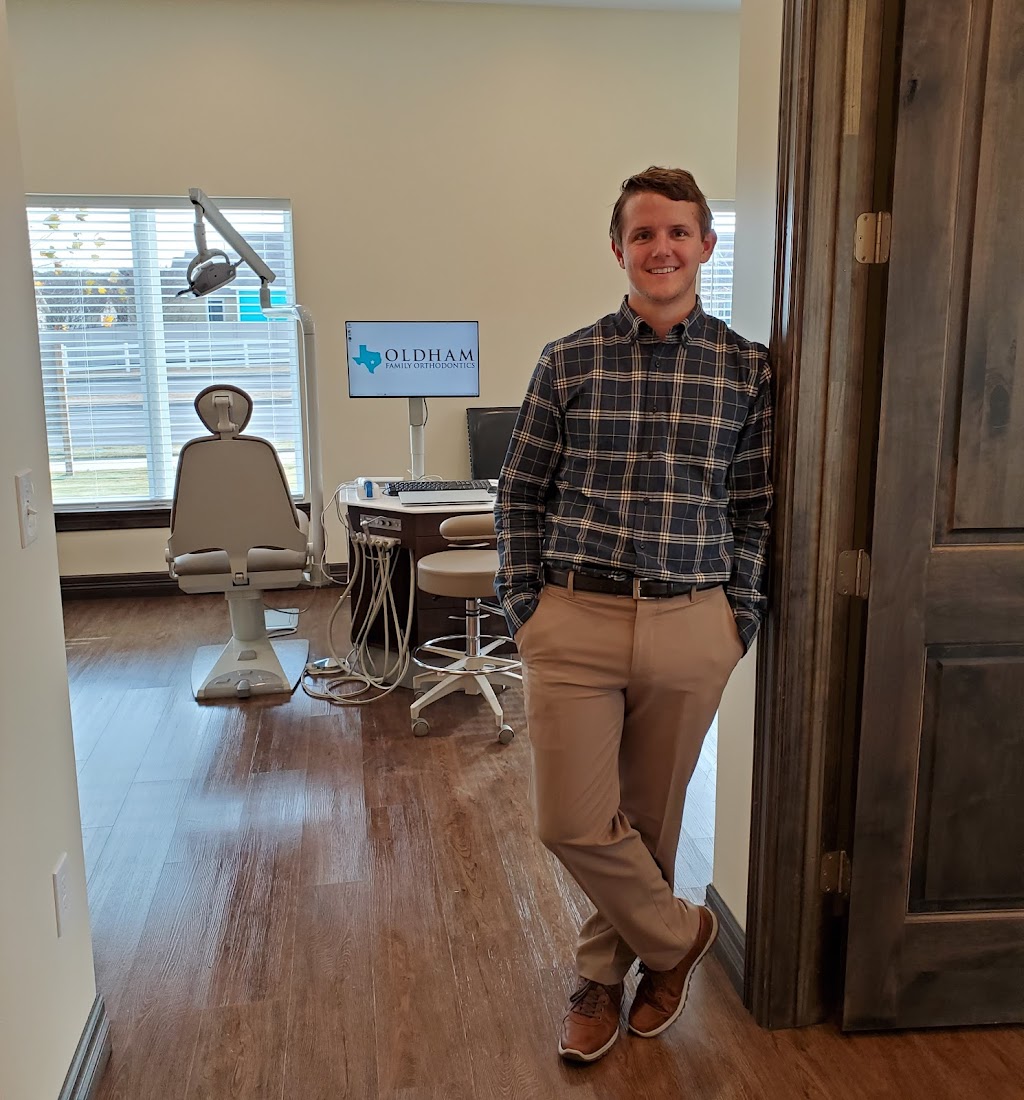 Oldham Family Orthodontics | 115 Kohlers Crossing #350, Kyle, TX 78640, USA | Phone: (512) 256-7886