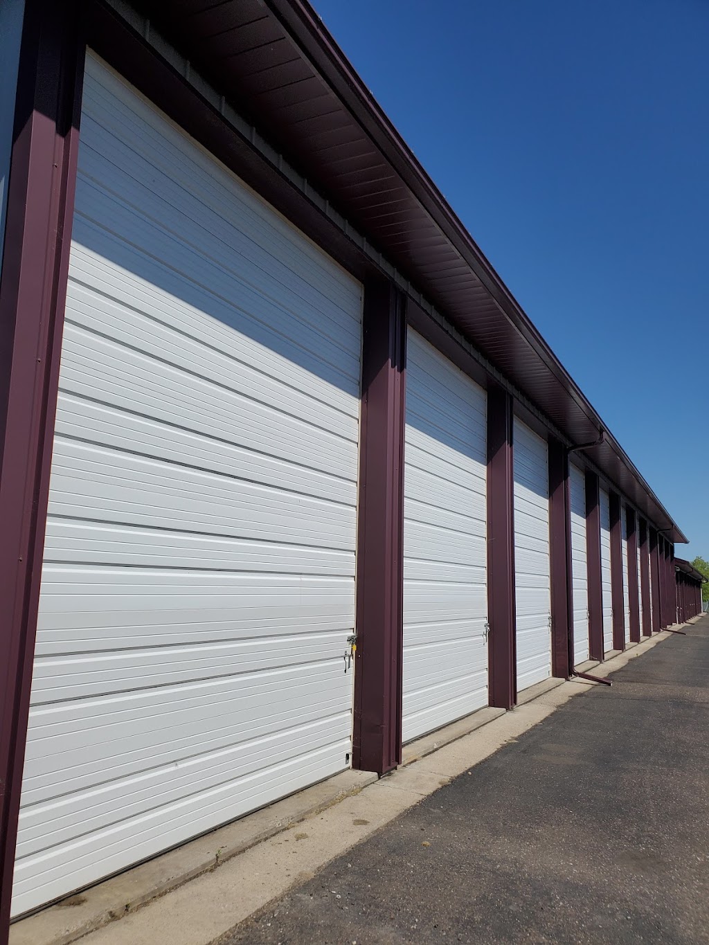 Freeway Mini Storage | 14474 W Freeway Dr, Forest Lake, MN 55025, USA | Phone: (651) 982-9999