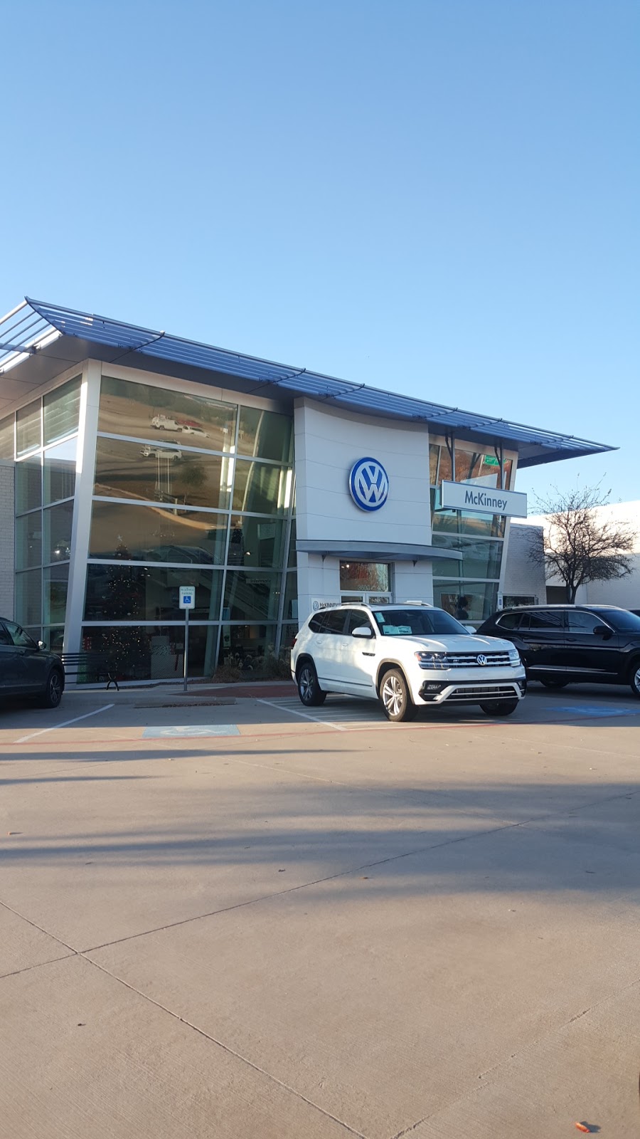 Brandon Tomes Volkswagen of McKinney | 3600 S Central Expy, McKinney, TX 75070, USA | Phone: (972) 597-4183