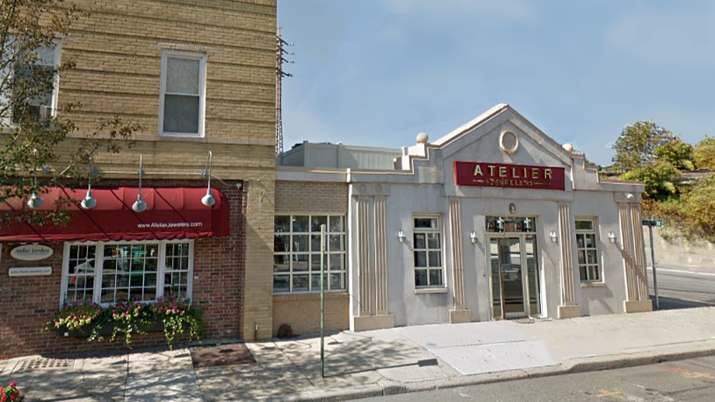 Atelier Jewelers | 10 Woodbine Ct, Floral Park, NY 11001, USA | Phone: (516) 358-2048