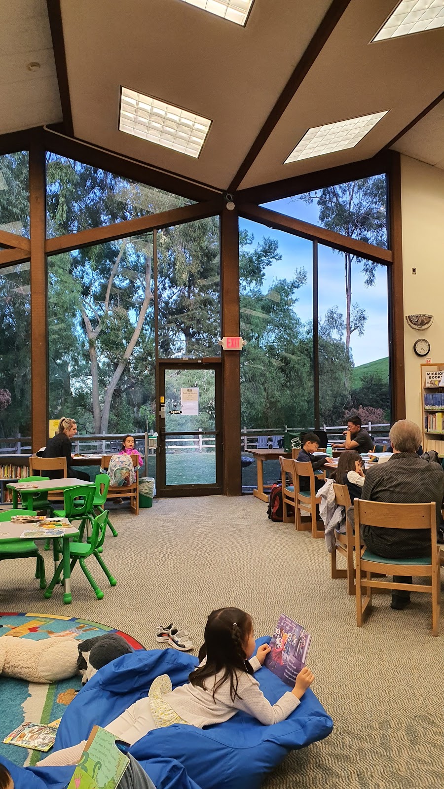 Canyon Hills Branch | 400 S Scout Trail, Anaheim, CA 92807, USA | Phone: (714) 765-6444