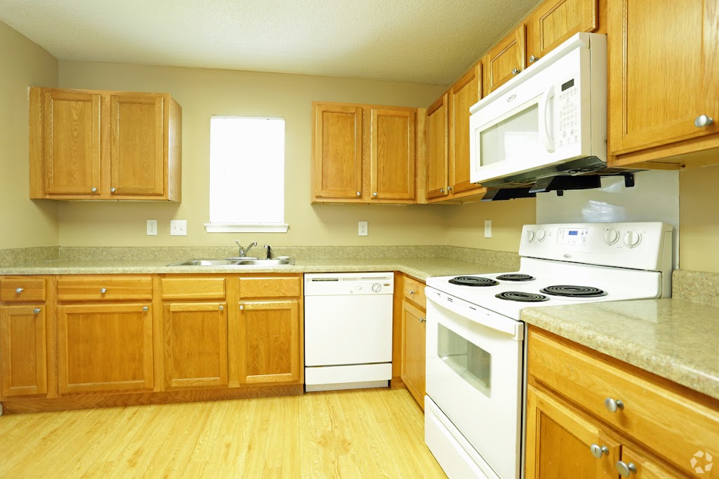 South Pointe | 203 Shiloh Creek Dr, Calera, AL 35040, USA | Phone: (205) 668-1196