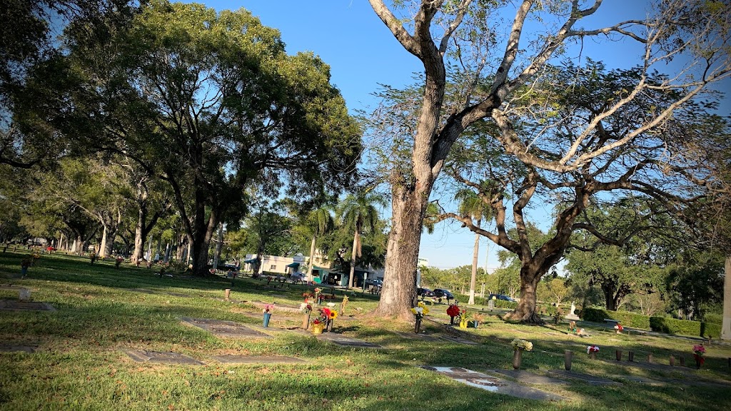 Memorial Plan at Miami Memorial Park Cemetery | Photo 3 of 10 | Address: 6200 SW 77th Ave, Miami, FL 33143, USA | Phone: (305) 351-9460