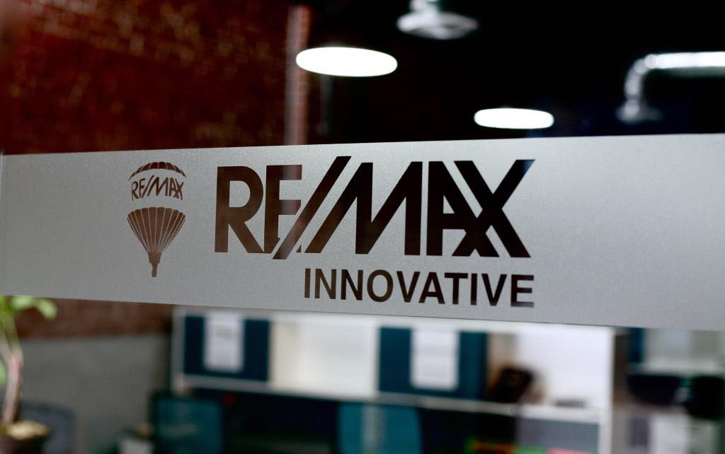 Remax Innovative | 16536 Bellflower Blvd, Bellflower, CA 90706, USA | Phone: (562) 444-3800