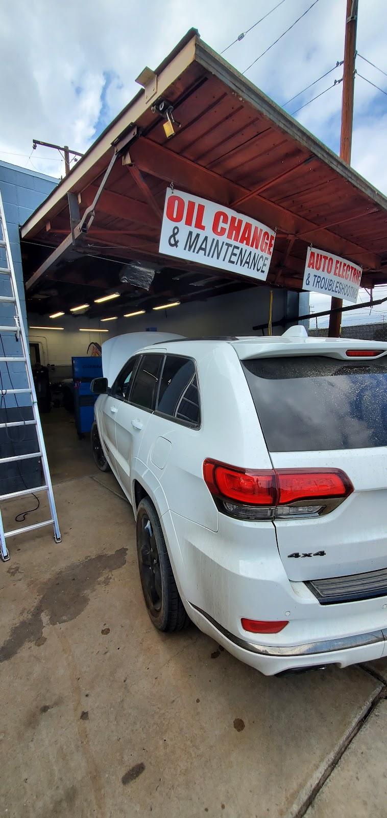 Chewys Garage | 3066 N Golden Ave, San Bernardino, CA 92404, USA | Phone: (909) 882-7137